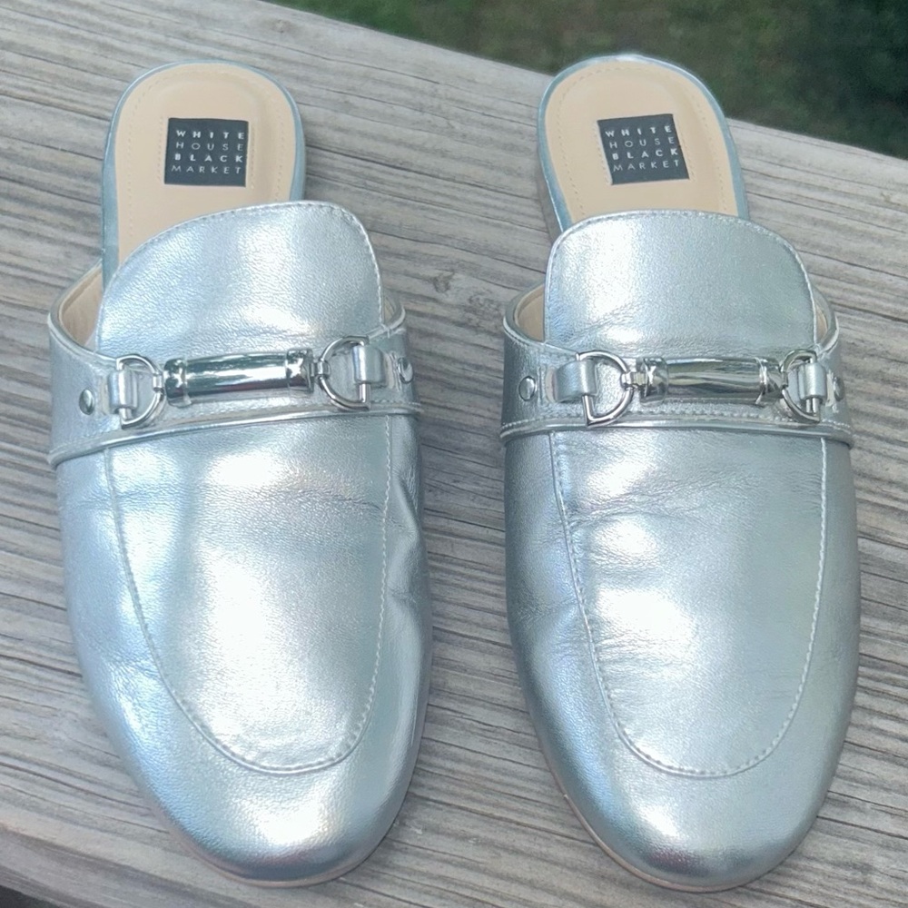 White House Black Market Pippa Silver Metallic Mule Flats